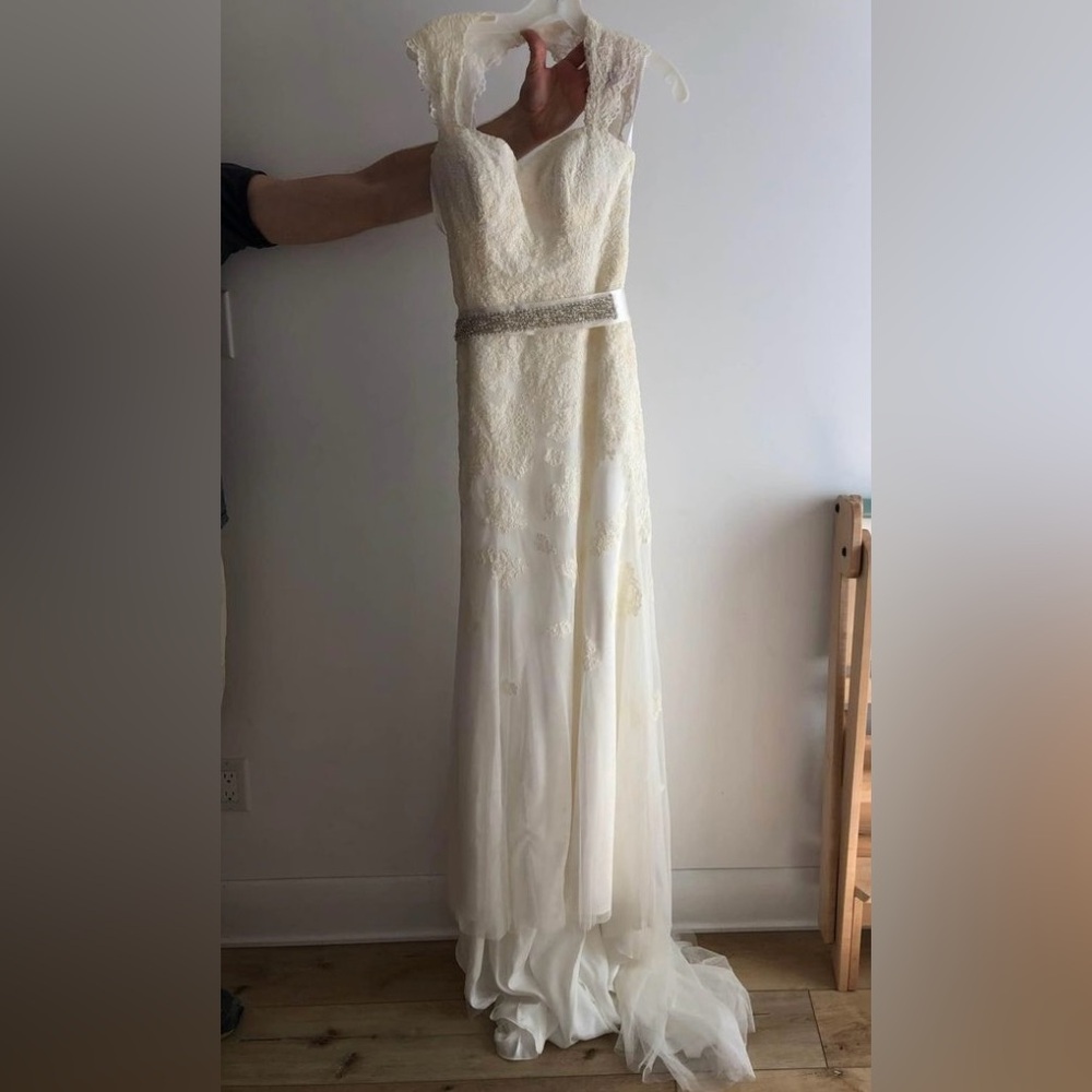 David’s bridal wedding dress